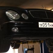 Мерседес W211